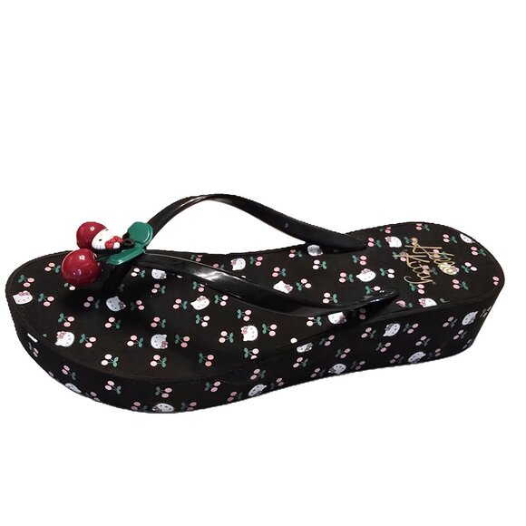 New in Box - Hello Kitty Womens Sandals Size 9, Black White Red Cherry - Picture 3 of 11